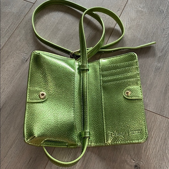 Danielle Nicole Tinkerbelle Purse Cell Phone Case - Picture 3 of 4